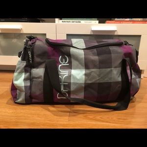 Dakine duffel bag